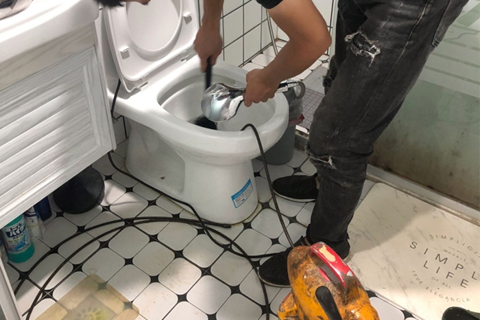 鄂温克疏通下水道